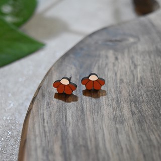 گوشواره میخی مدل flower 